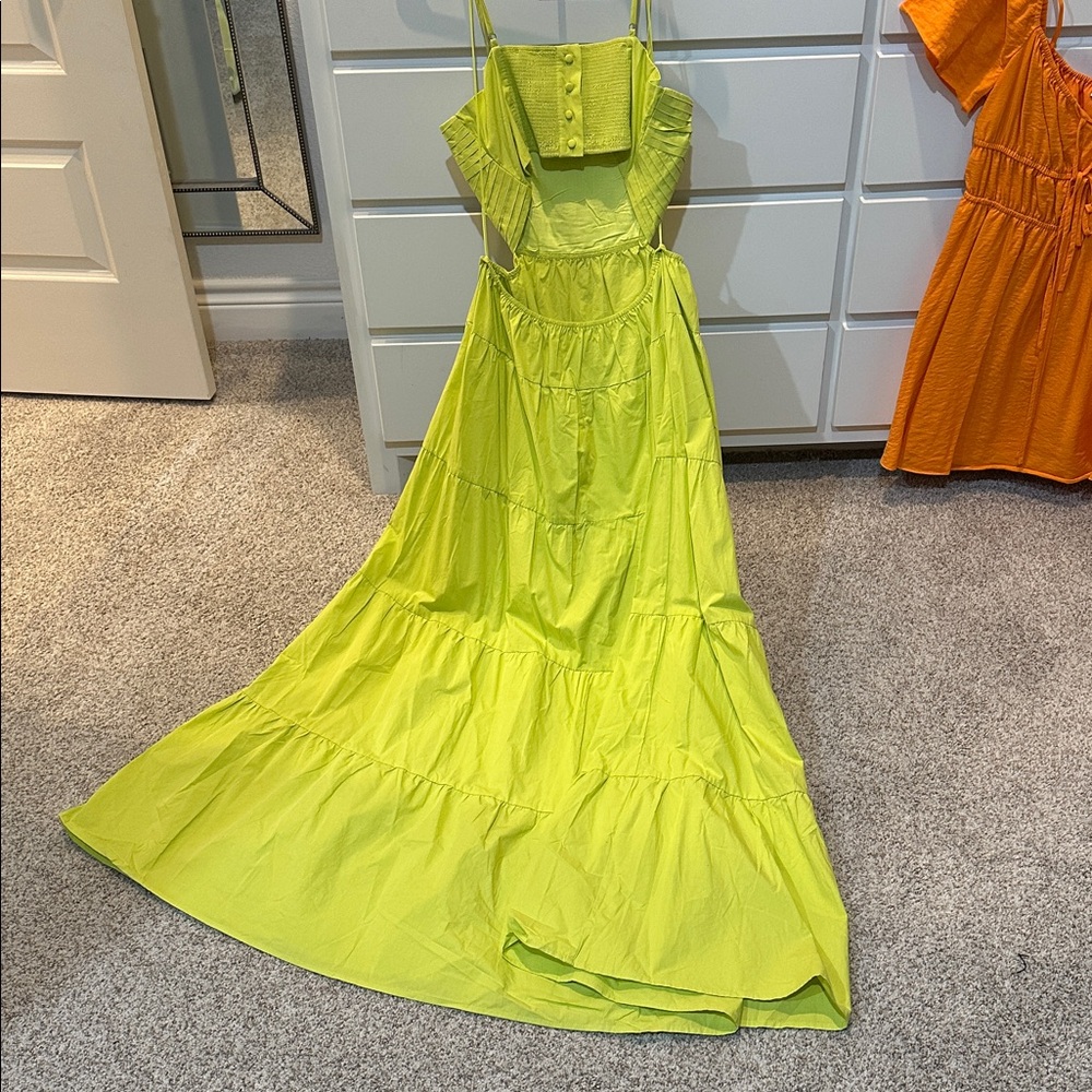 Lime Cutout Maxi Dress - Picture 7 of 9